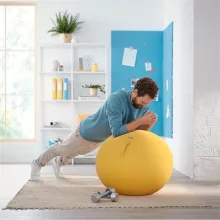 Ergo Cozy tartásjavító ülőlabda sárga színben - Aktív ülés